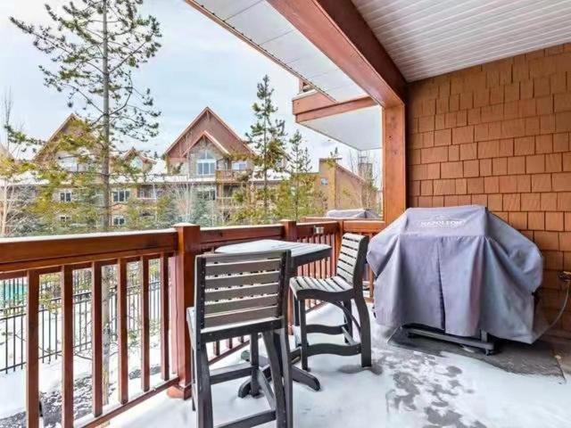 Sunny Tranquil Woods Turret In Falcon Crest Lodge Κάνμορ Εξωτερικό φωτογραφία